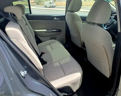 Kia Sportage 1.6L LX (FWD) 2020