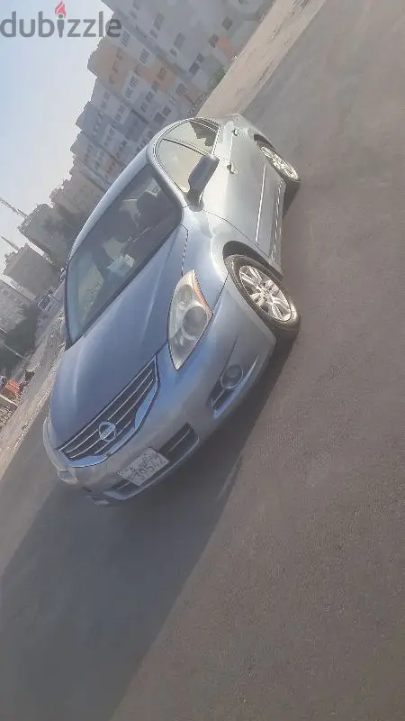 Nissan Altima 2012