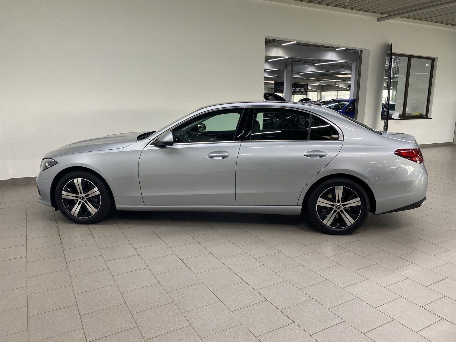 مرسيدس بنز C Class 2023