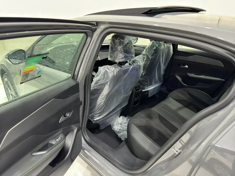 Peugeot 408 2025