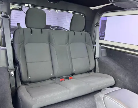 Jeep Wrangler 3.6L V6 Sahara 2-Door 2021