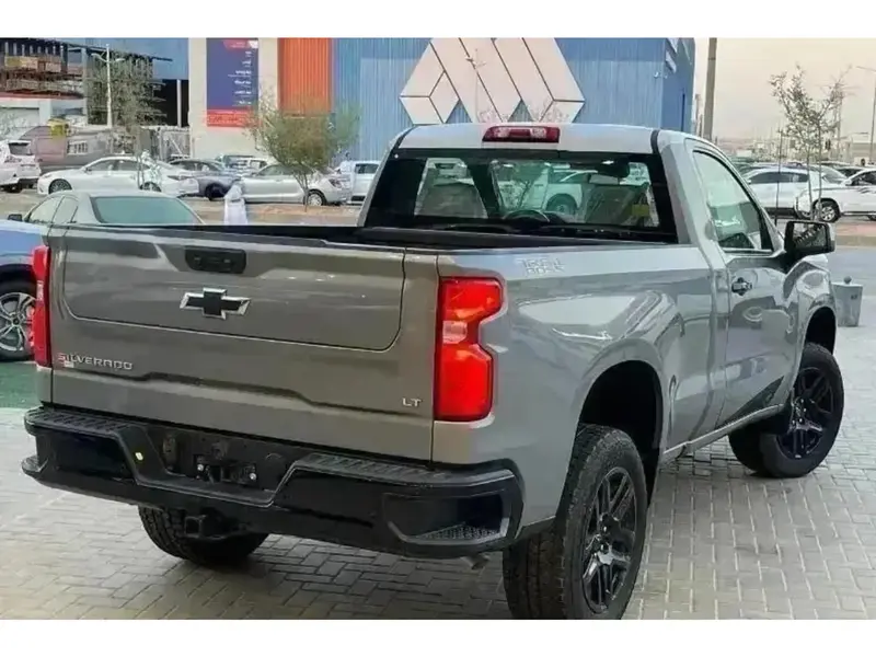 Discover undefined undefined Exterior Interior Images.Find all aspects and details of cars.