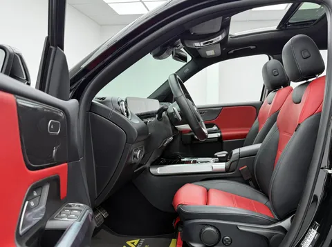 Mercedes-Benz GLB 250 4MATIC 2022