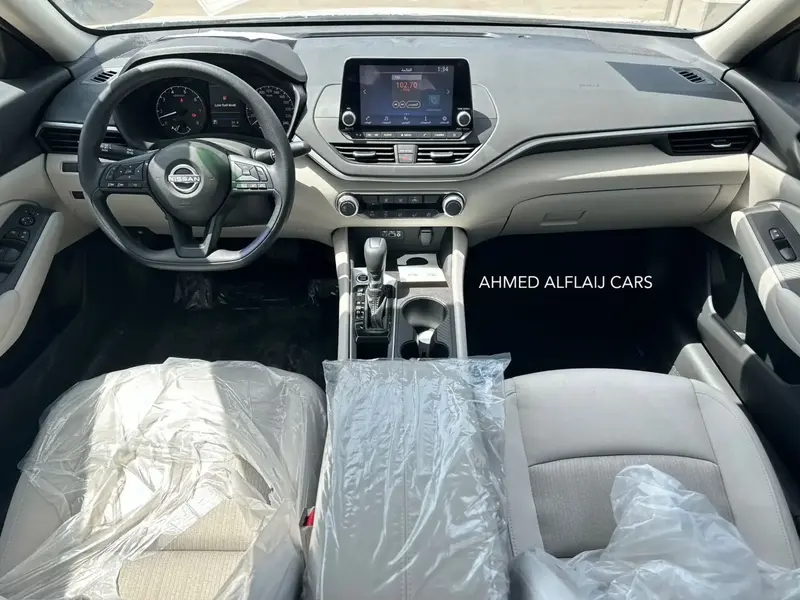 Nissan Altima 2024