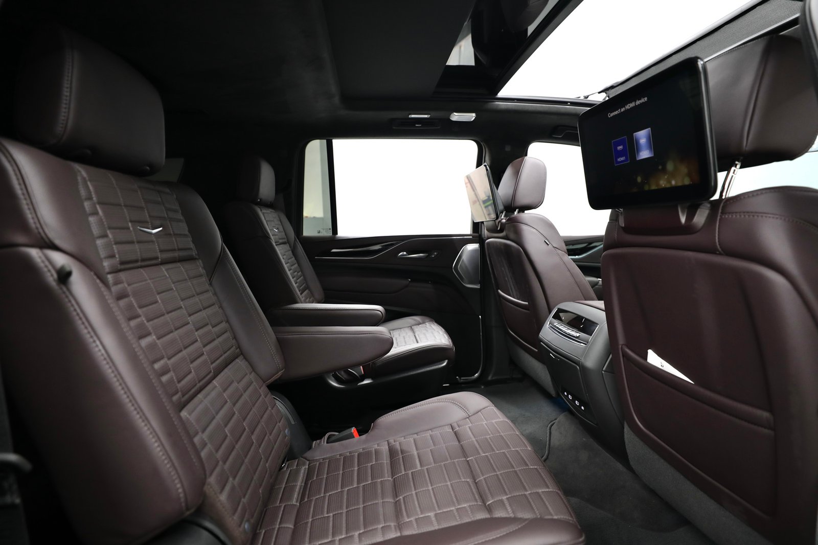 Cadillac | Escalade ESV | 5,150 AED Monthly | Free Insurance and Registration