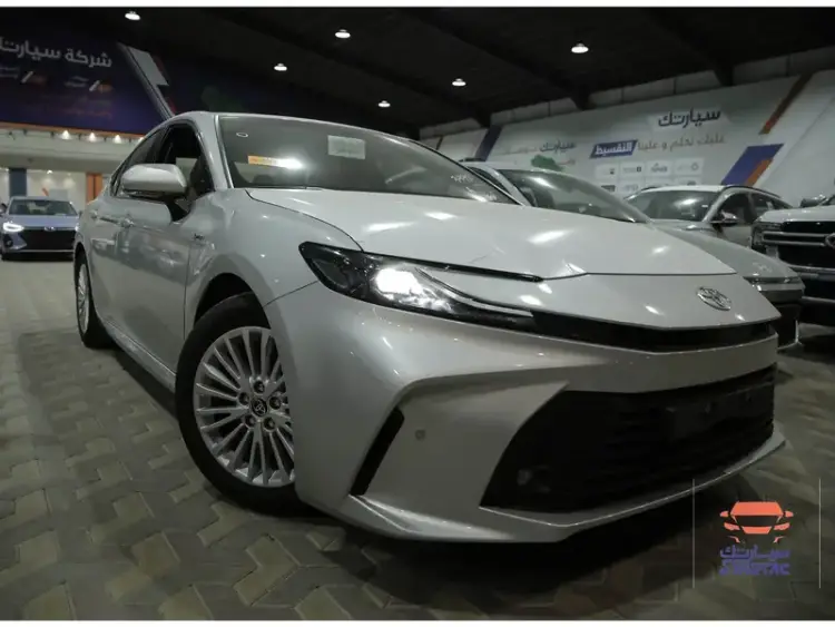 Toyota Camry 2025