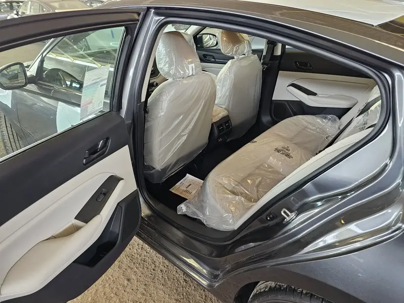 Nissan Altima 2024