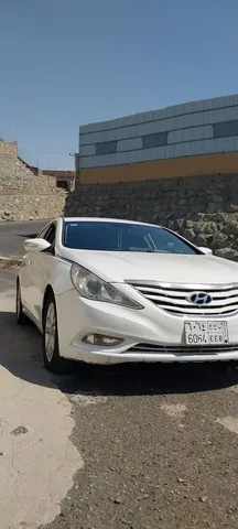 Discover undefined undefined Exterior Interior Images.Find all aspects and details of cars.