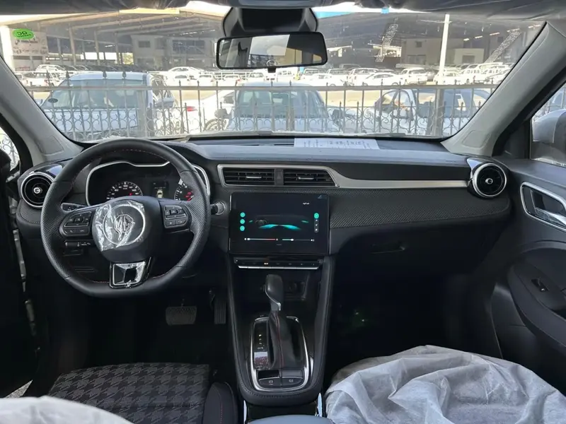Discover undefined undefined Exterior Interior Images.Find all aspects and details of cars.