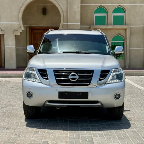 Discover undefined undefined Exterior Interior Images.Find all aspects and details of cars.