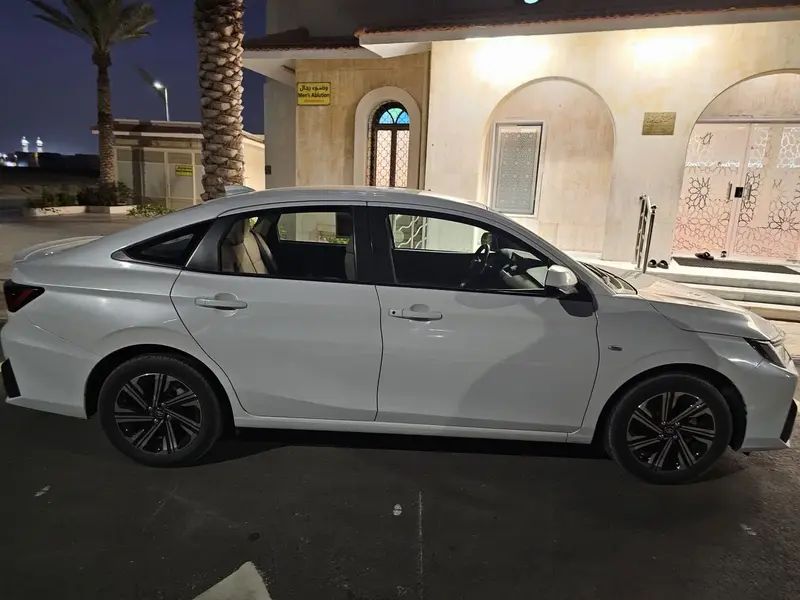 Toyota Yaris 2023