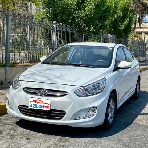 Discover undefined undefined Exterior Interior Images.Find all aspects and details of cars.