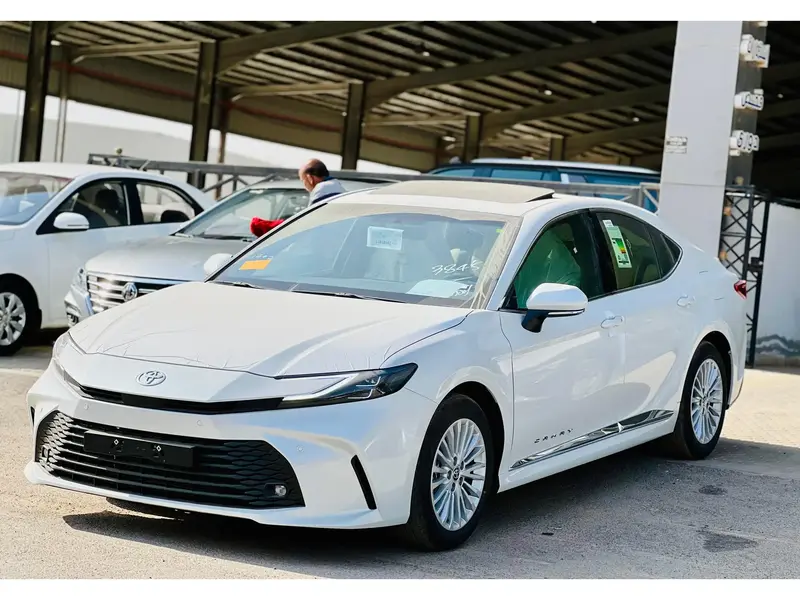 Discover undefined undefined Exterior Interior Images.Find all aspects and details of cars.