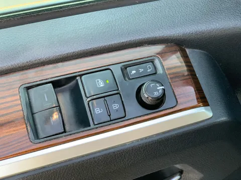Toyota Granvia 3.5L Premium 2020