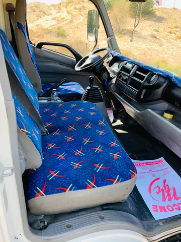 Hino 700 2019