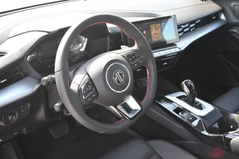 New MG GT 1.5L COM 2024