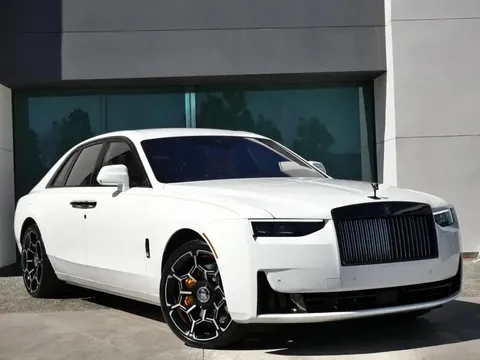 New Rolls Royce Ghost 6.6L Black Badge 2025