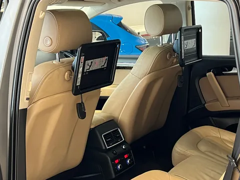Audi Q7 3.0L (333 HP) 2015