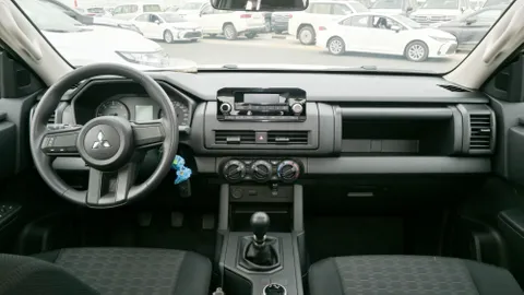 New Mitsubishi L200 2.4L Double Cab GLX Diesel 4WD 2025