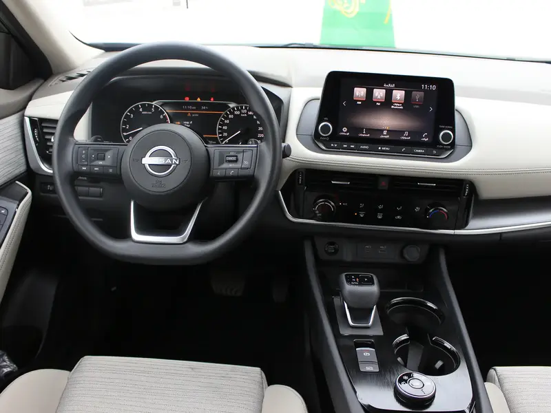 Nissan X-Trail 2025