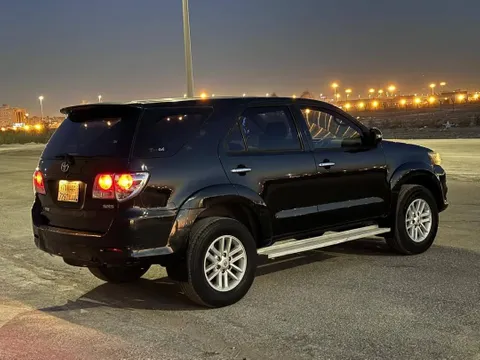 Toyota Fortuner 2013