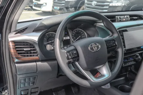 New Toyota Hilux 2.7 Double Cab 4x2 2025