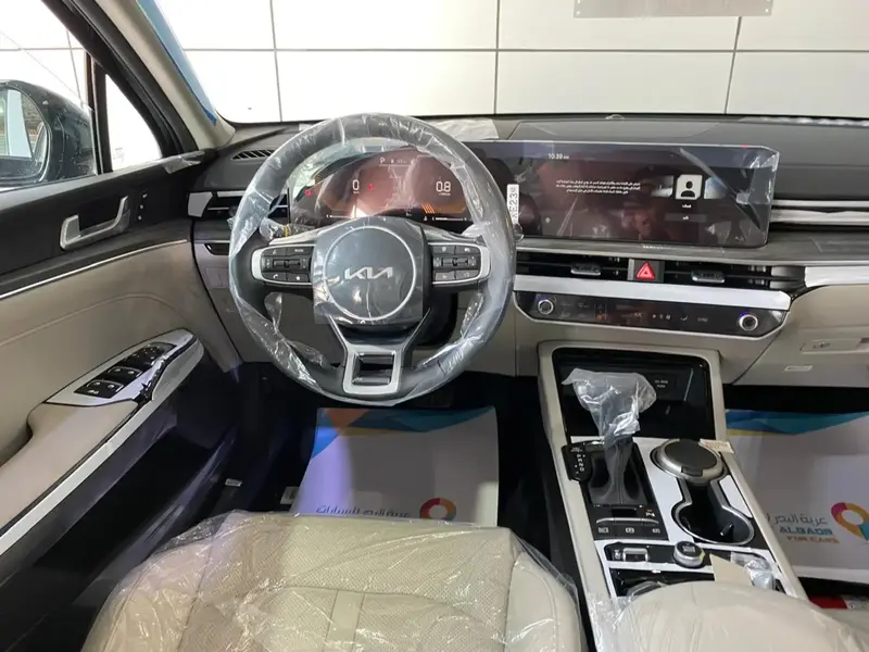KIA K5 2025