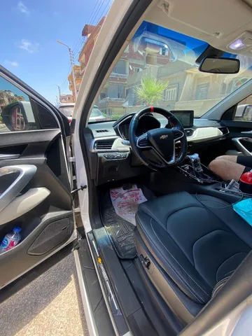 Discover undefined undefined Exterior Interior Images.Find all aspects and details of cars.