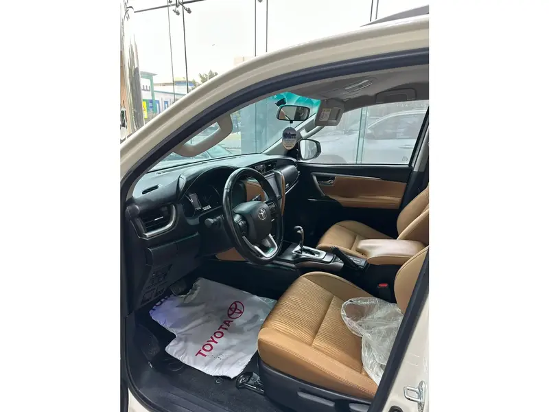 Toyota Fortuner 2022
