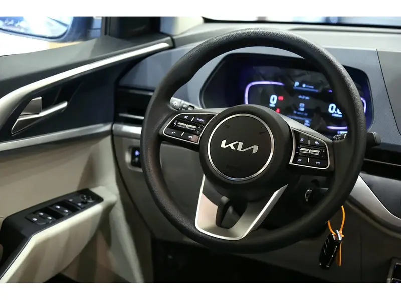 Discover undefined undefined Exterior Interior Images.Find all aspects and details of cars.