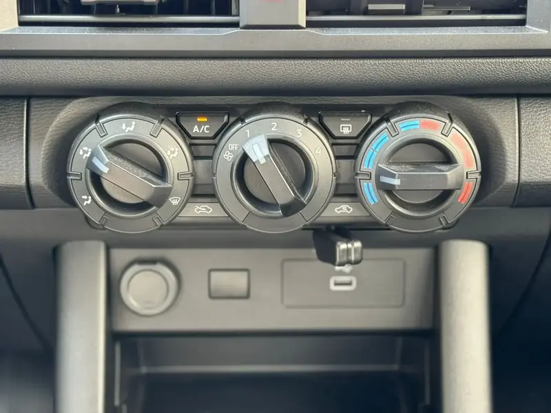 Mitsubishi L200 2024