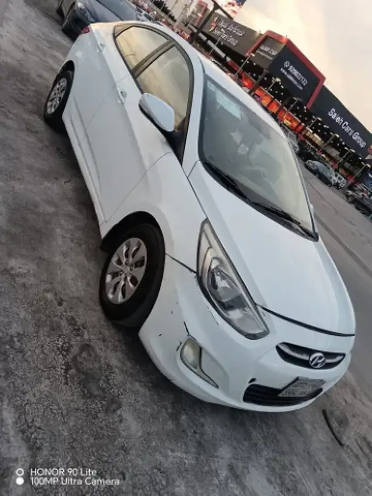 hyundai hyundai-accent image Hyundai Accent 2016