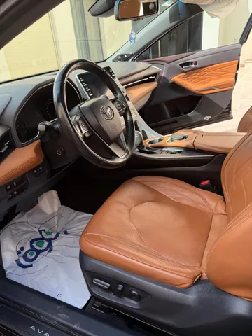 Toyota Avalon 3.5L V6 Premium 2022