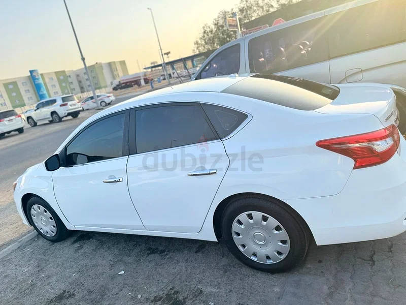 Nissan Sentra 2017