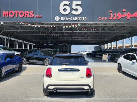 Mini Cooper Turbo 2023