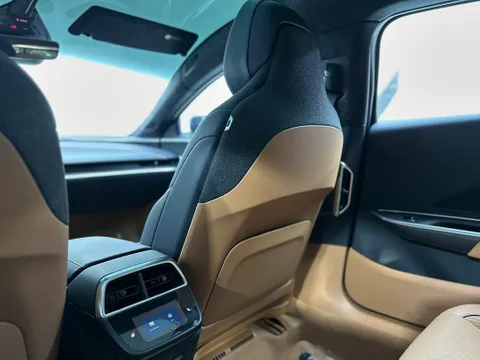 New Lucid Air Touring AWD 2024