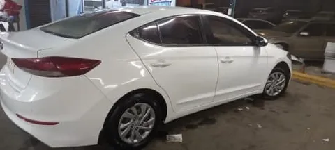 Hyundai Elantra 2017