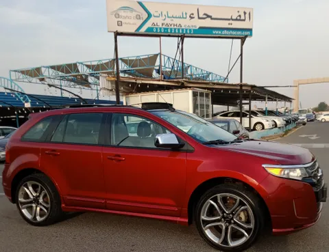 Discover undefined undefined Exterior Interior Images.Find all aspects and details of cars.