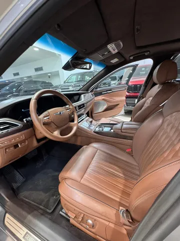Discover undefined undefined Exterior Interior Images.Find all aspects and details of cars.