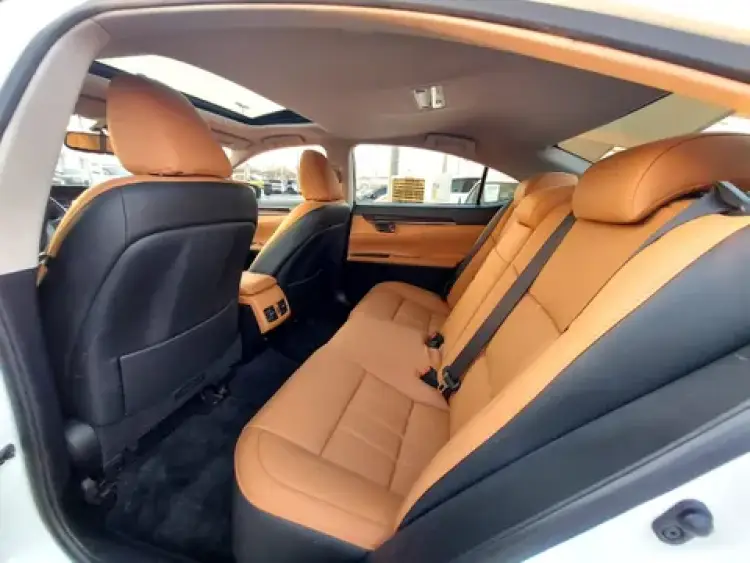 lexus lexus-es image Lexus ES 350 4 door 3.5L 2014
