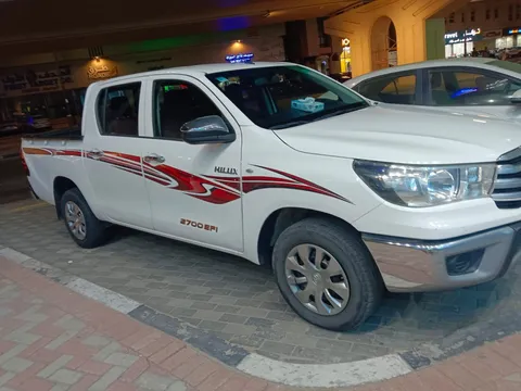 Discover undefined undefined Exterior Interior Images.Find all aspects and details of cars.