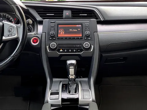 Honda Civic 1.6L EXi 2017