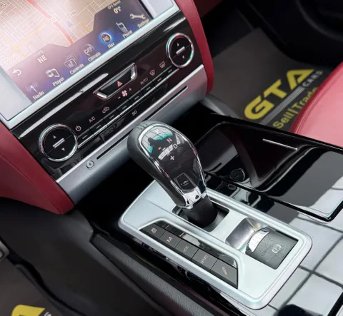 Maserati Quattroporte GTS 2015