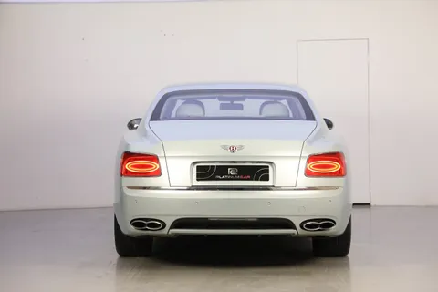 Discover undefined undefined Exterior Interior Images.Find all aspects and details of cars.