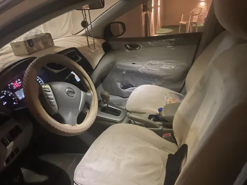 Nissan Sentra 1.6L SV 2020