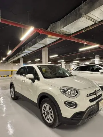 Discover undefined undefined Exterior Interior Images.Find all aspects and details of cars.