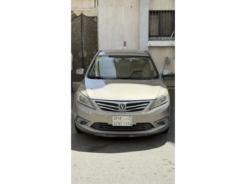 Discover undefined undefined Exterior Interior Images.Find all aspects and details of cars.