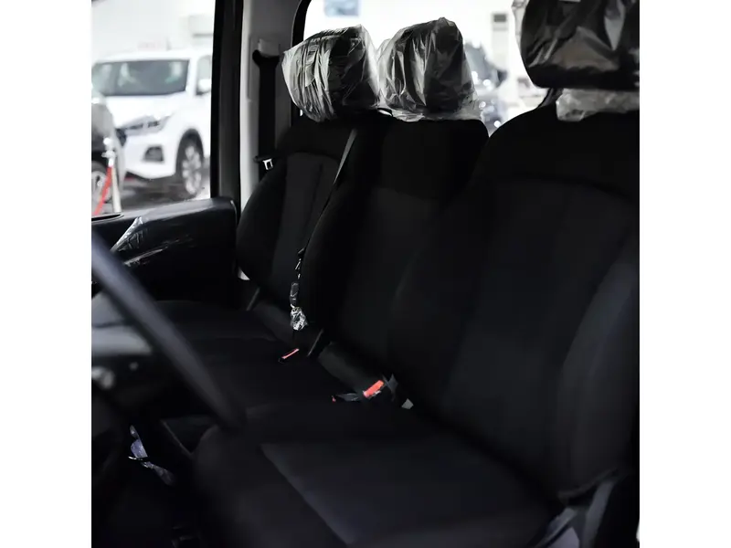Hyundai Staria 2025
