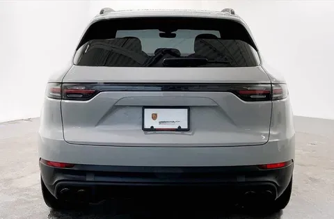 Discover undefined undefined Exterior Interior Images.Find all aspects and details of cars.