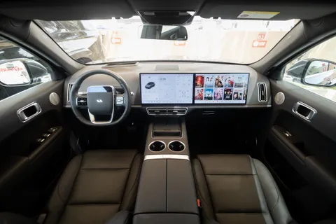 New Li Auto L7 2023